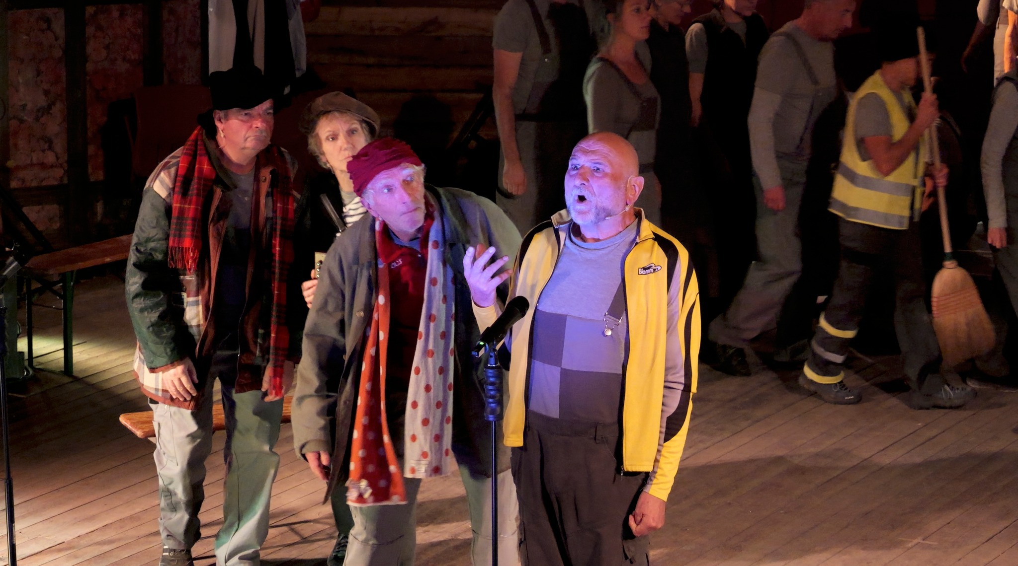 MIL MISÈRES | Associatif Théâtre